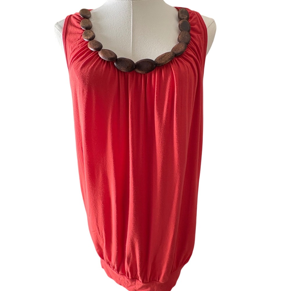August silk Bubble Hem Tank Top with Wooden Bead Neckline Sleeveless Blouse L